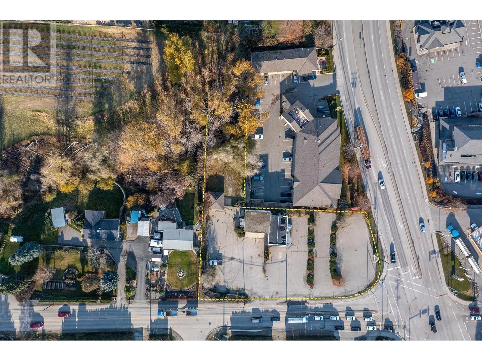 Residential Commercial Mix for rent: 9558 Glenmore Road, Lake Country, British Columbia V4V 1M5