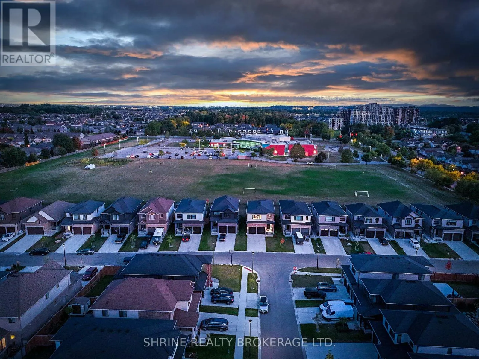 House for rent: 957 Holtby Court, London North, Ontario N6G 0W9