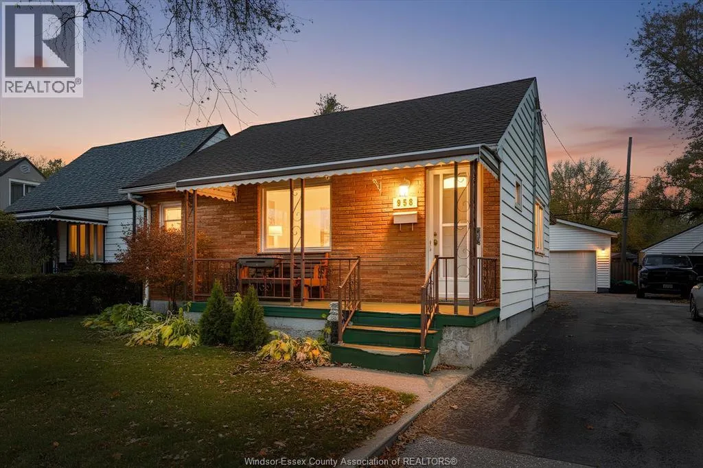 House for rent: 958 Partington Avenue, Windsor, Ontario N9B 2P2