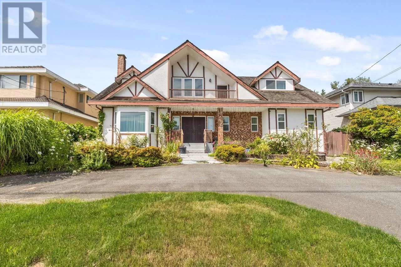 House for rent: 959 Dansey Avenue, Coquitlam, British Columbia V3K 3G8