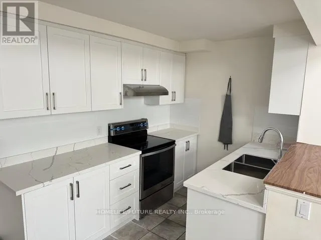 House for rent: 96 Bevdale Road, Toronto, Ontario M2R 1L7