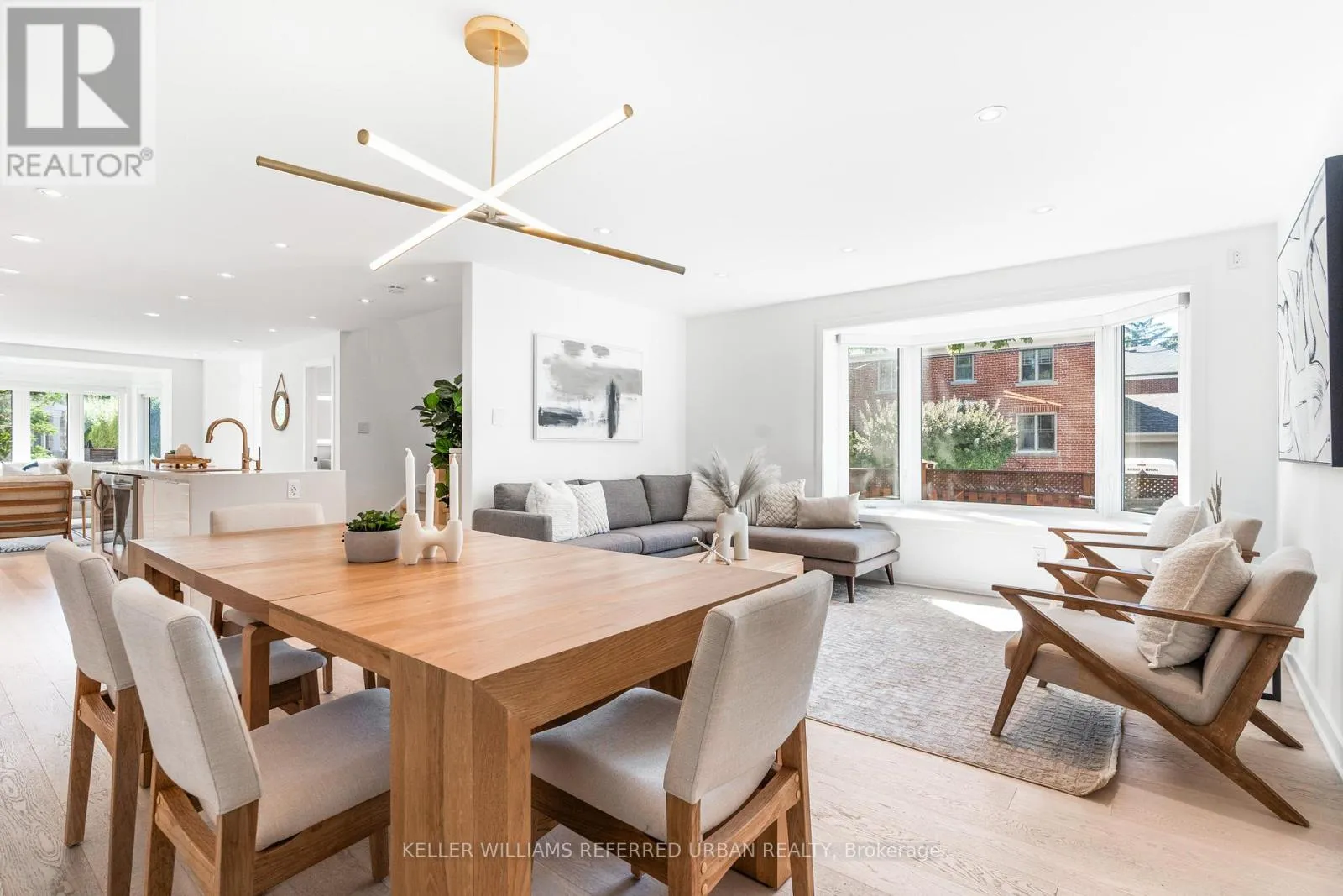 House for rent: 96 Glenvale Boulevard, Toronto, Ontario M4G 2V9