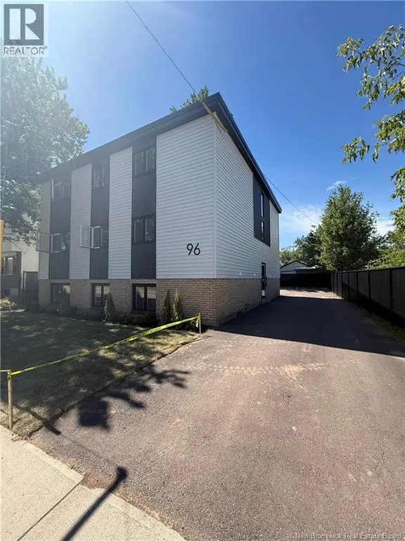 House for rent: 96 Purdy Avenue Unit# Unit 4, Moncton, New Brunswick E1C 7V9