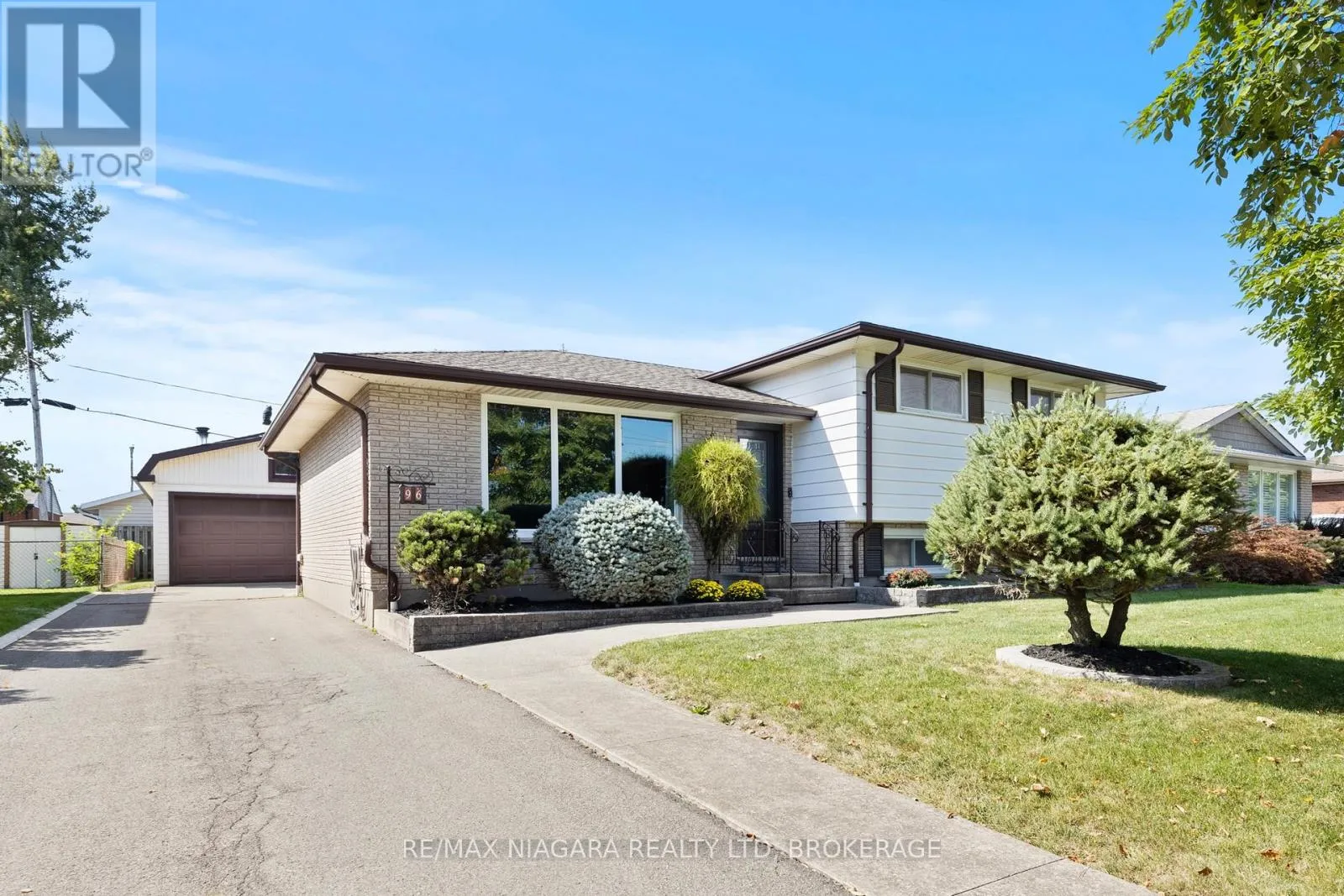 House for rent: 96 Watt Avenue, Welland, Ontario L3B 1J4