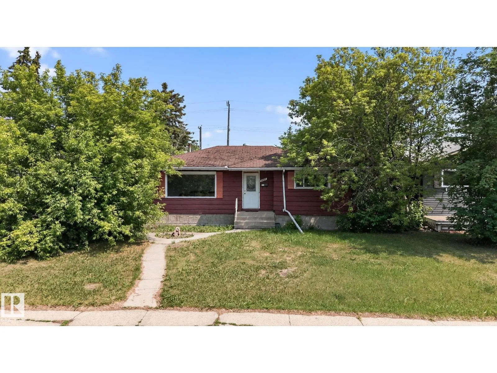 House for rent: 9603 52 St Nw, Edmonton, Alberta T6B 1G8