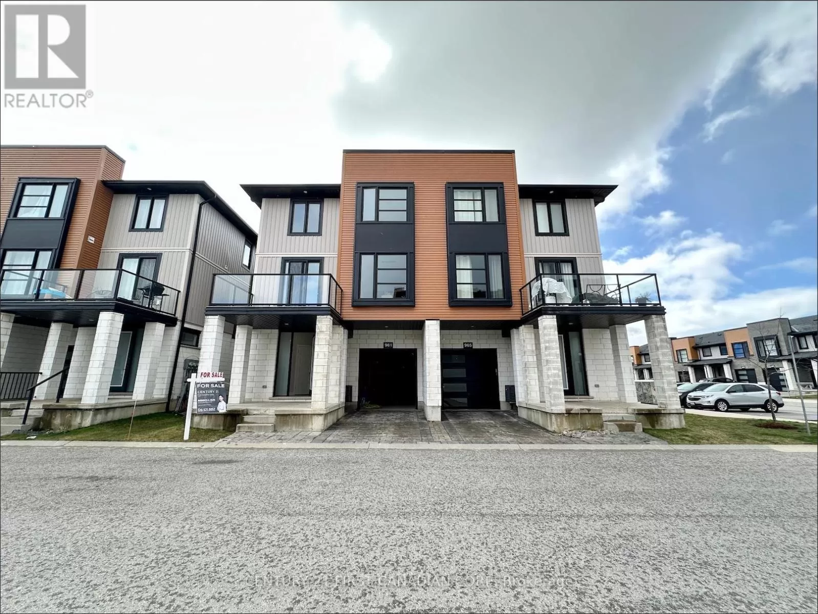 Row / Townhouse for rent: 961 Manhattan Way, London North, Ontario N6H 5J9