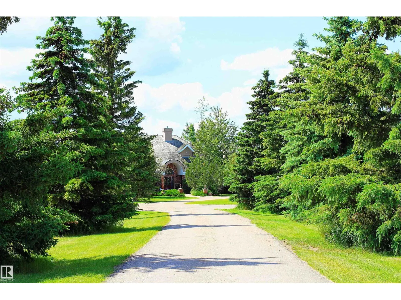 House for rent: 9610 167 St Sw, Edmonton, Alberta T6Y 0C7