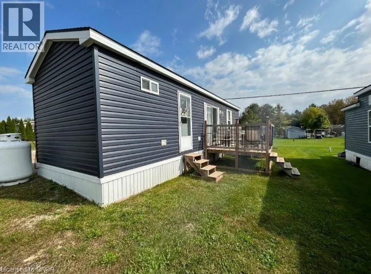 Modular for rent: 9625 Pike Lake Road, Clifford, Ontario N0G 1M0
