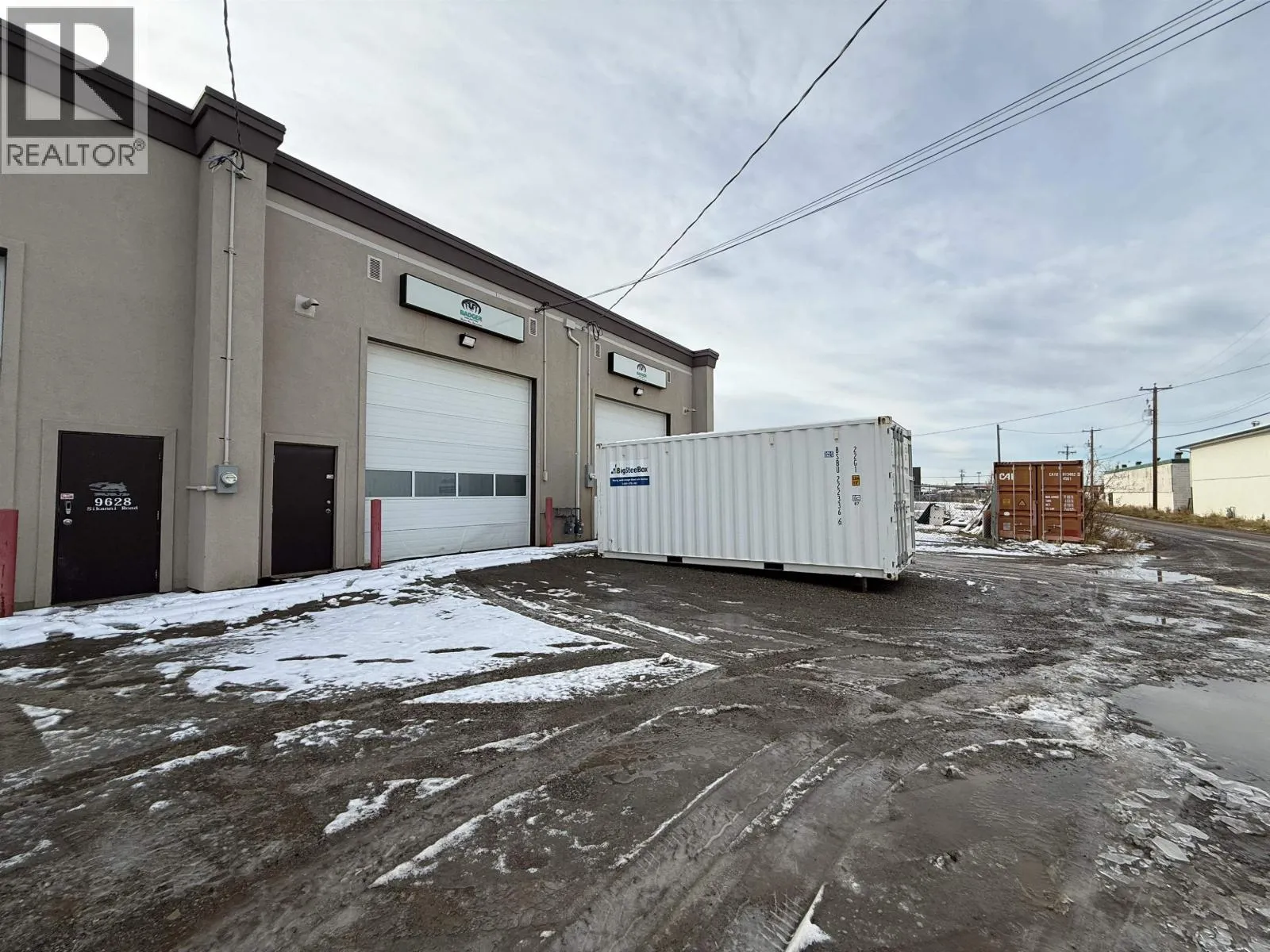 9630-9632 Sikanni Road, Fort St. John, British Columbia V1J 4V1