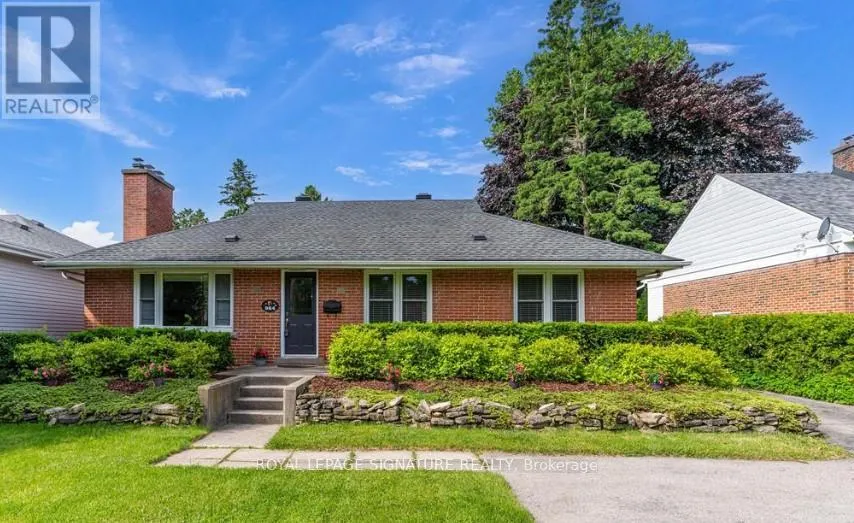 House for rent: 964 King Road, Burlington, Ontario L7T 3L3