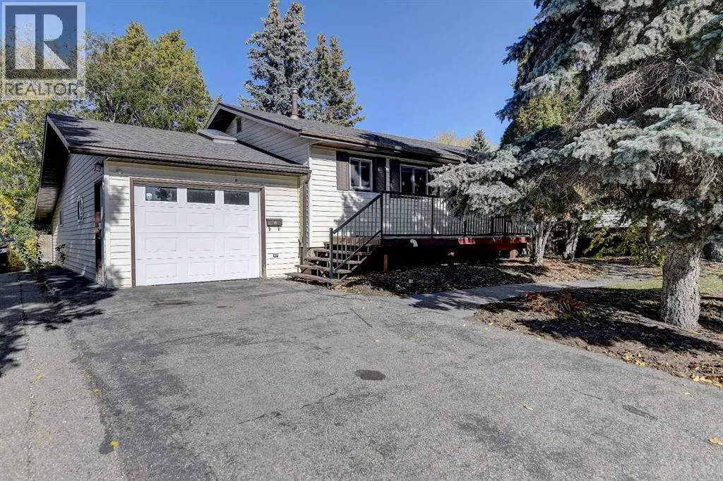 House for rent: 9648 108 Avenue, Grande Prairie, Alberta T8V 1N4