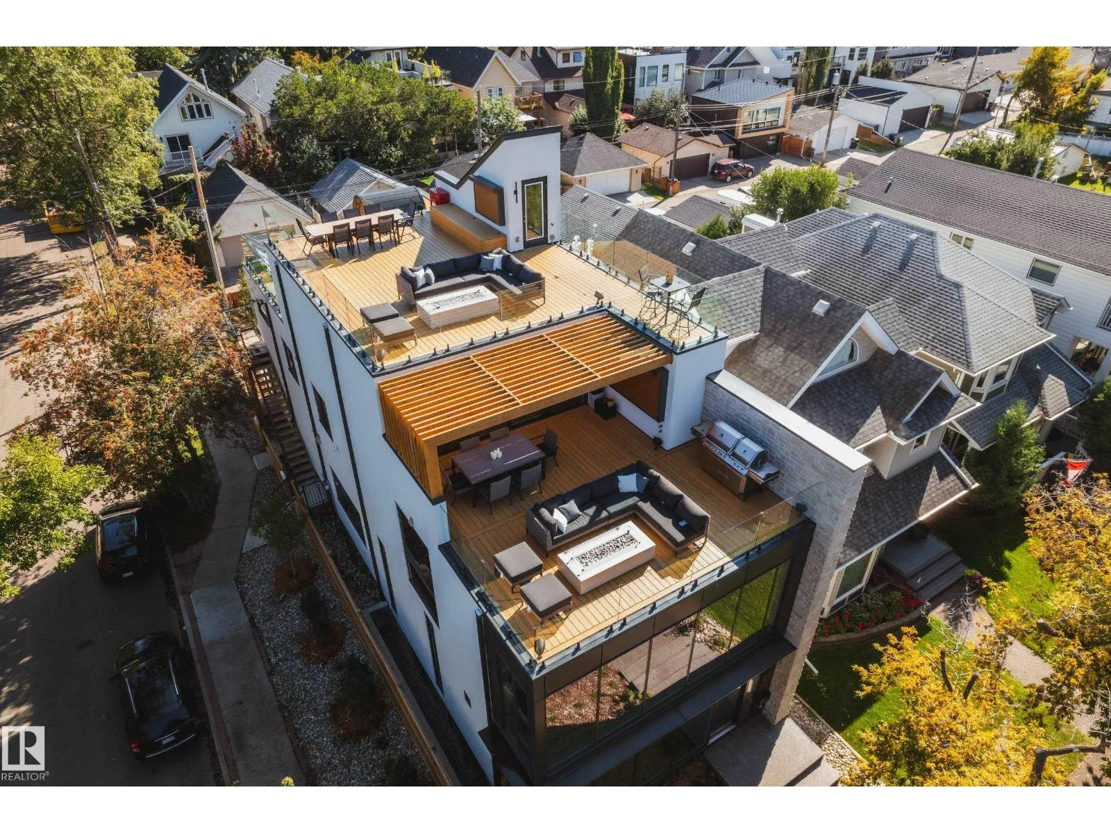 House for rent: 9651 96a St Nw, Edmonton, Alberta T6C 2C3