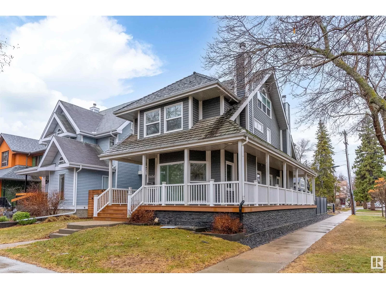 House for rent: 9654 100 St Nw, Edmonton, Alberta T5K 0T6