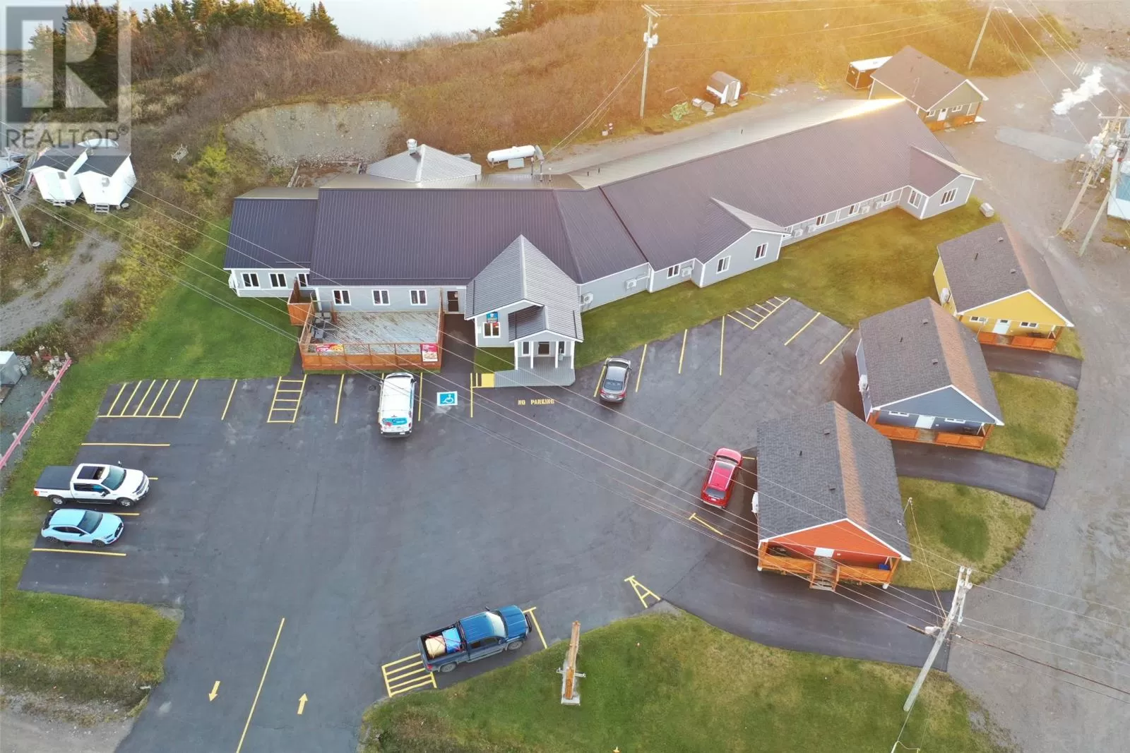 Special Purpose for rent: 96-98 Canada Drive, Harbour Breton, Newfoundland & Labrador A0H 1P0