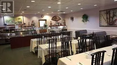 96b Main Street E, Huntsville, Ontario P1H 1H4