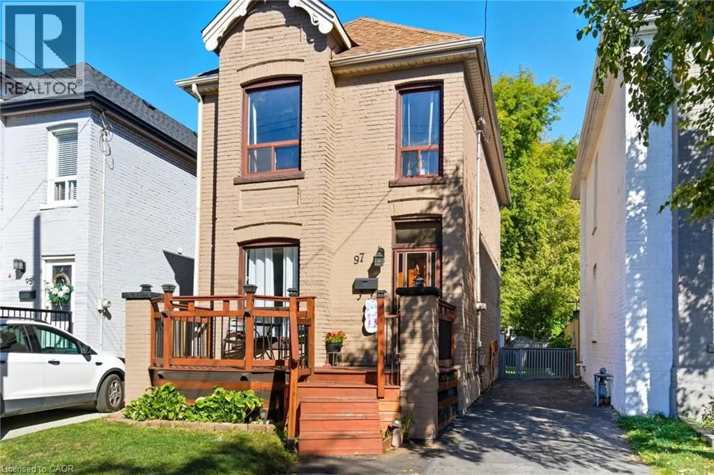 House for rent: 97 Francis Street, Hamilton, Ontario L8L 3V4