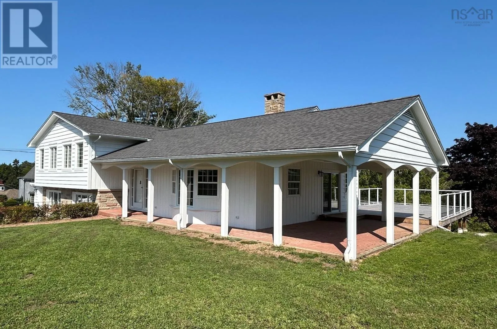 House for rent: 97 Nauss Point Road, Chester, Nova Scotia B0J 1J0