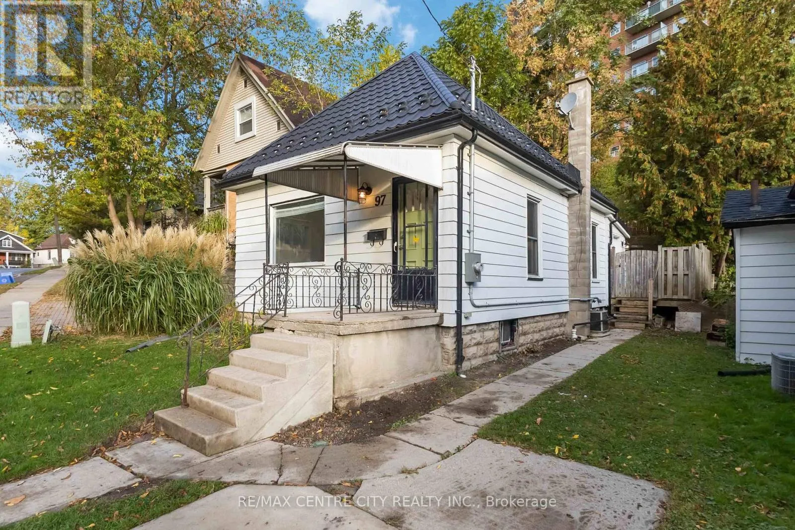 House for rent: 97 Walnut Street, London North, Ontario N6H 1C3