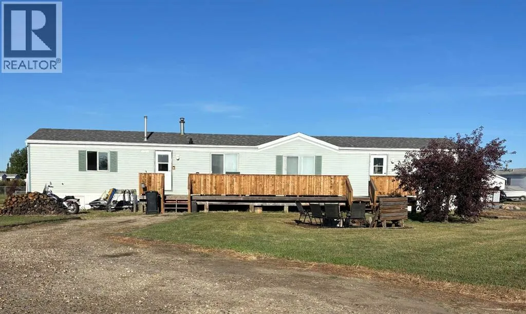 Manufactured Home for rent: 9702 108a Avenue, Clairmont, Alberta T8X 5E3