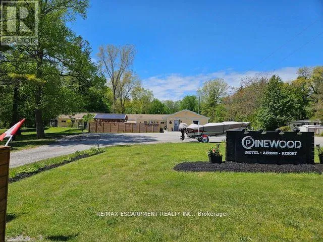 9717 Army Camp Road, Lambton Shores, Ontario N0N 1J3