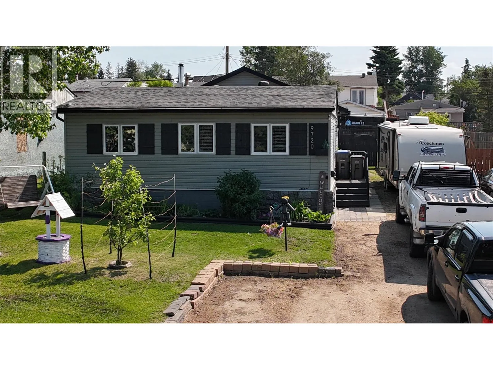 House for rent: 9720 9 Street, Dawson Creek, British Columbia V1G 3S6