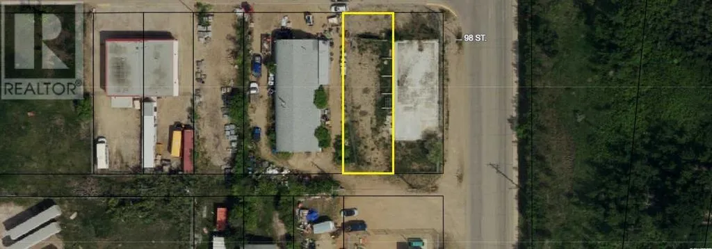 9727 89 Avenue, Peace River, Alberta T8S 1G8