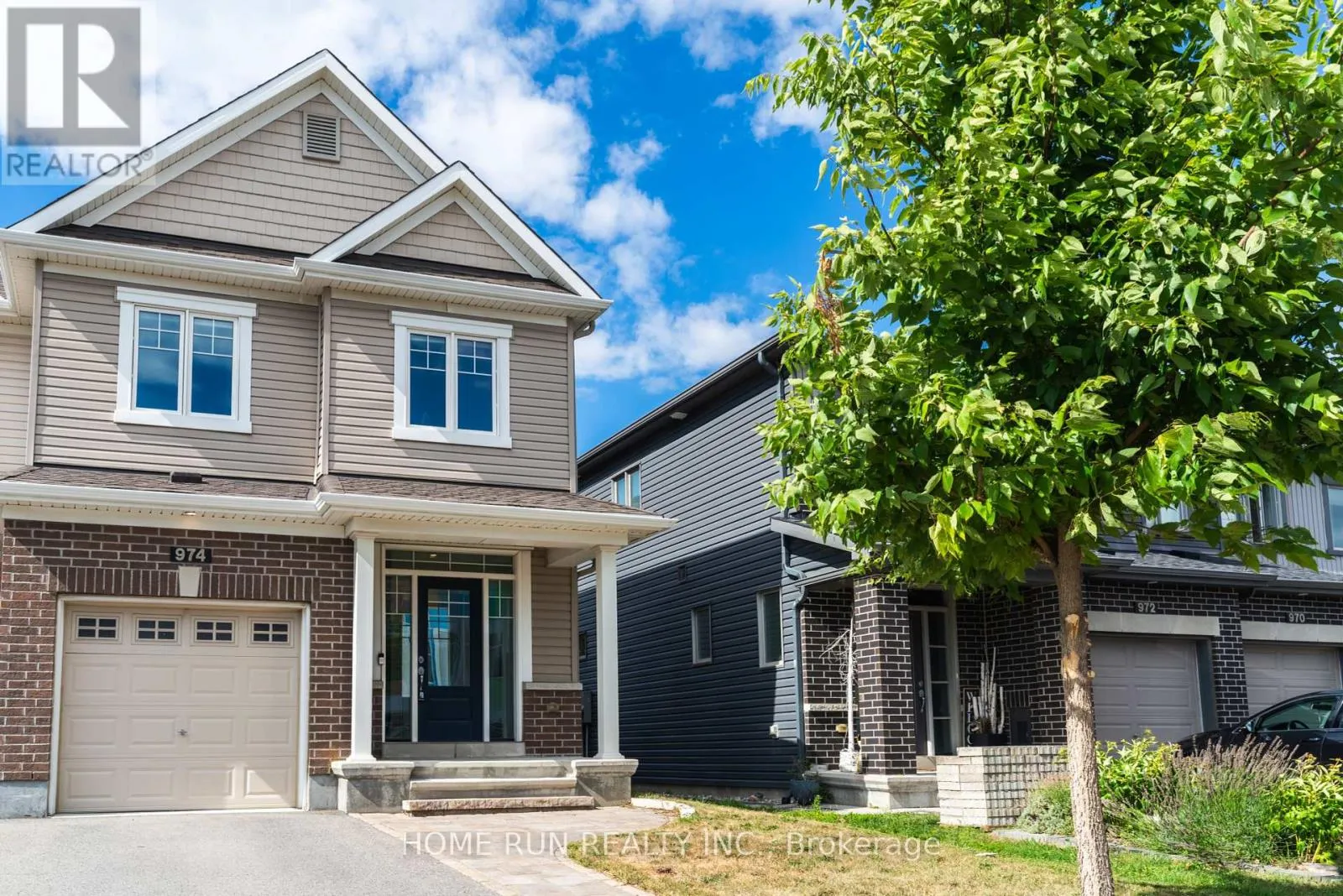 Row / Townhouse for rent: 974 Kilbirnie Drive, Ottawa, Ontario K2J 6E6