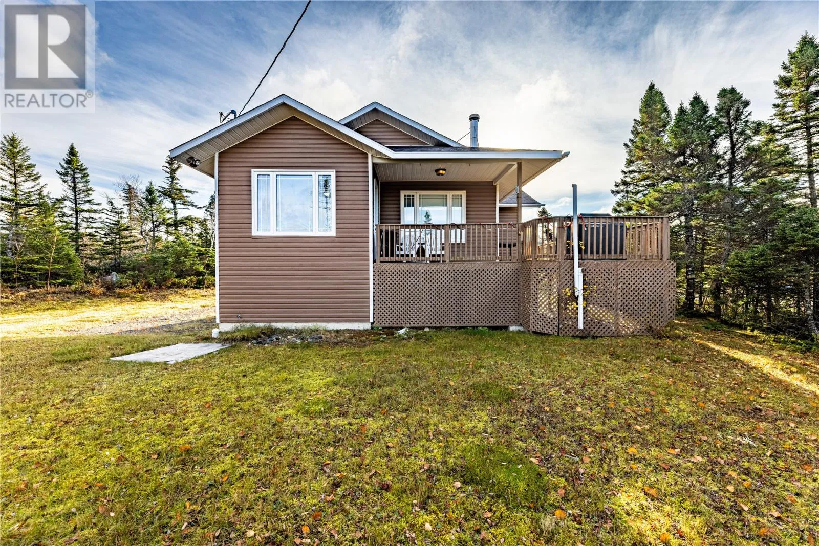 Recreational for rent: 98 Gullyview Road, Goulds Big Pond, Newfoundland & Labrador A0B 3K0