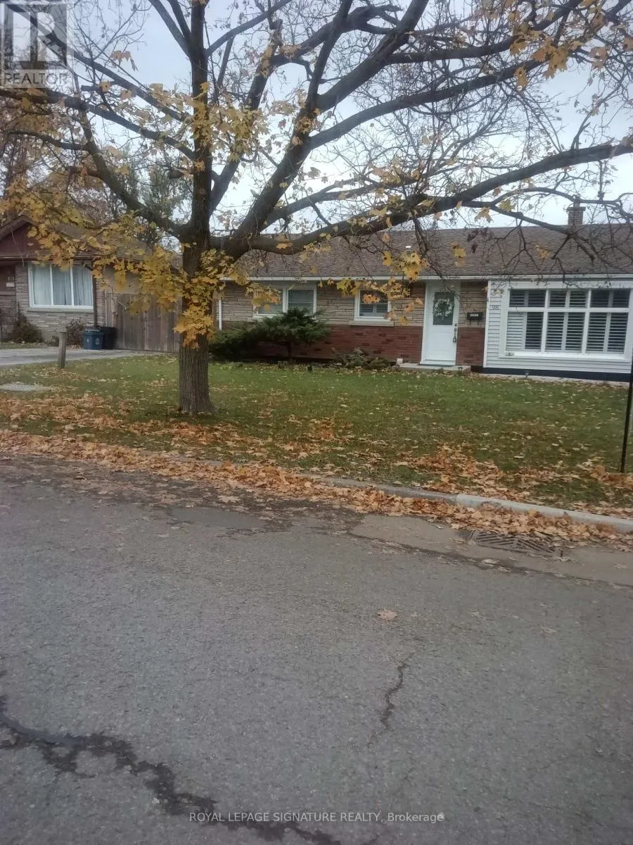 House for rent: 98 Jacobson Avenue W, St. Catharines, Ontario L2T 3A3