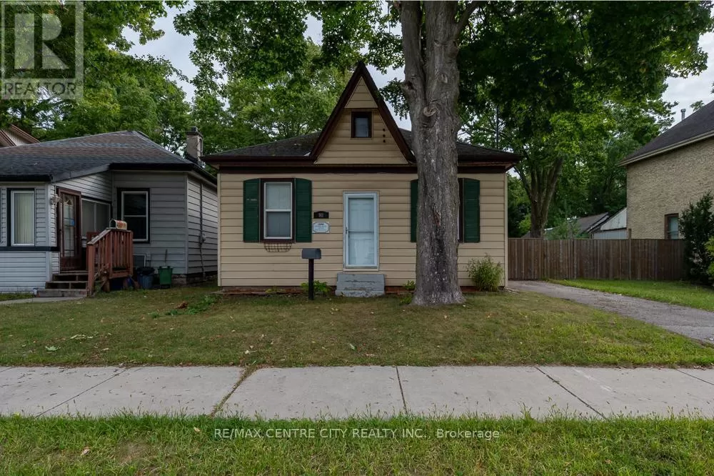 House for rent: 98 Oak Street, London East, Ontario N5Z 2H6