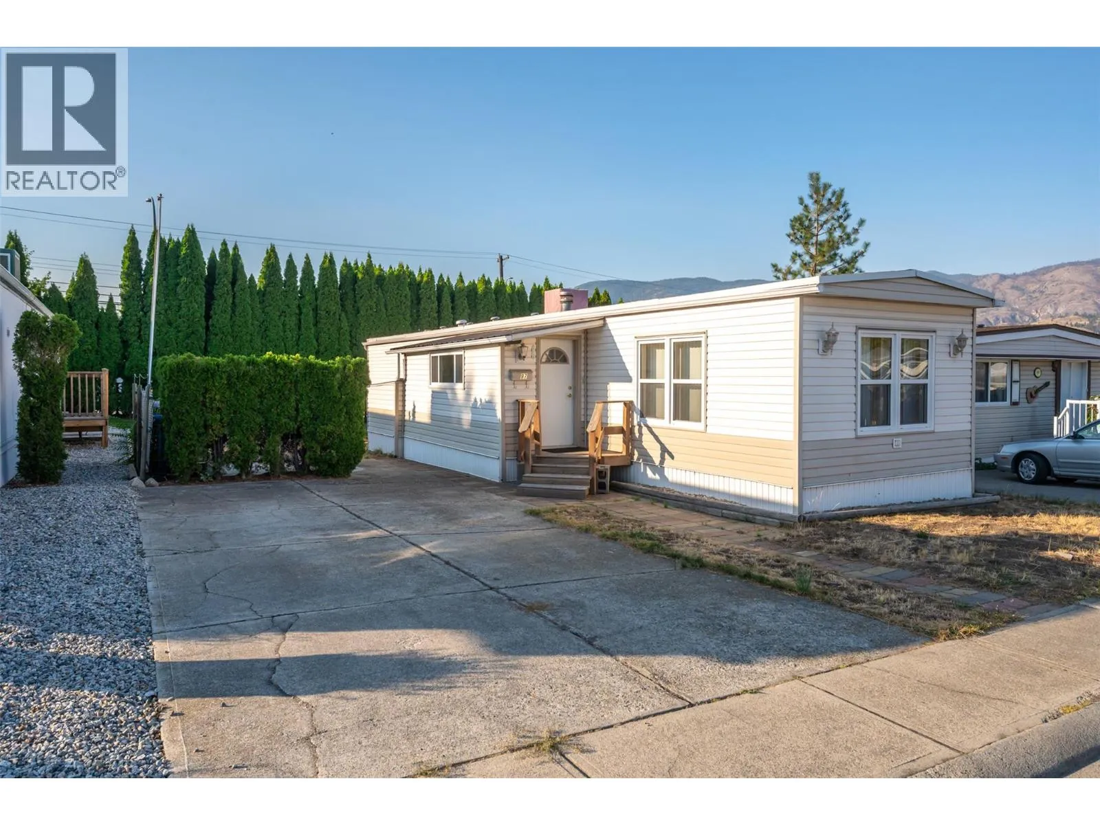 Manufactured Home for rent: 98 Okanagan Avenue E Unit# 97, Penticton, British Columbia V2A 3J5