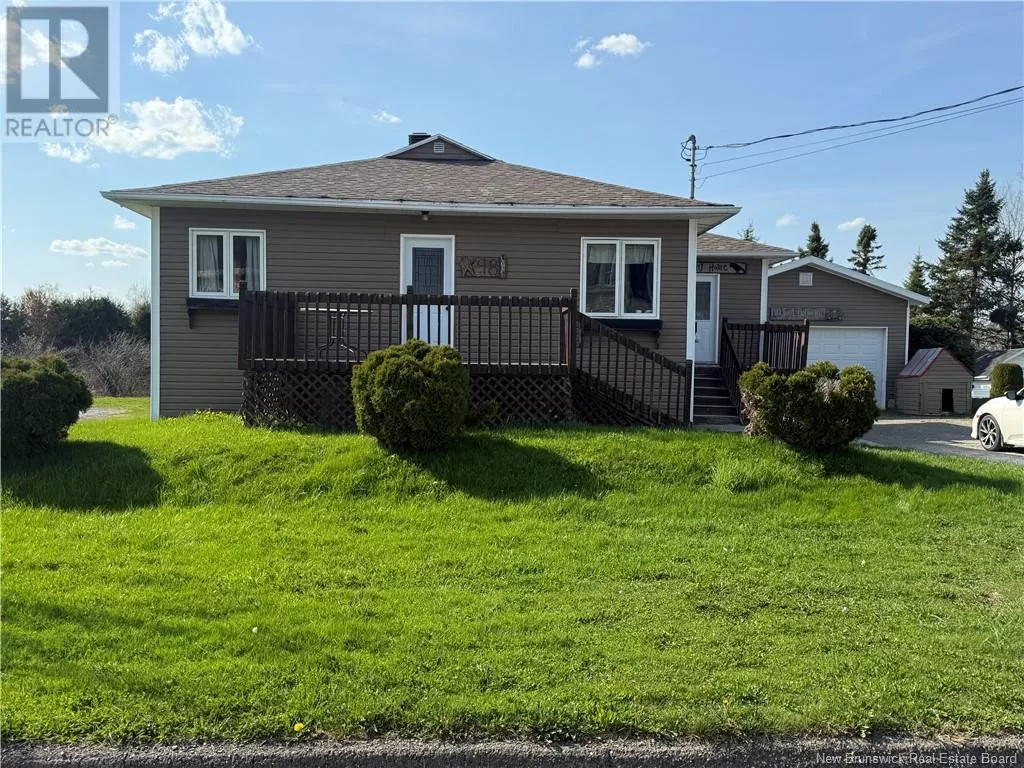 House for rent: 98 St Antoine Street, Saint-LA(C)onard, New Brunswick E7E 1Z4