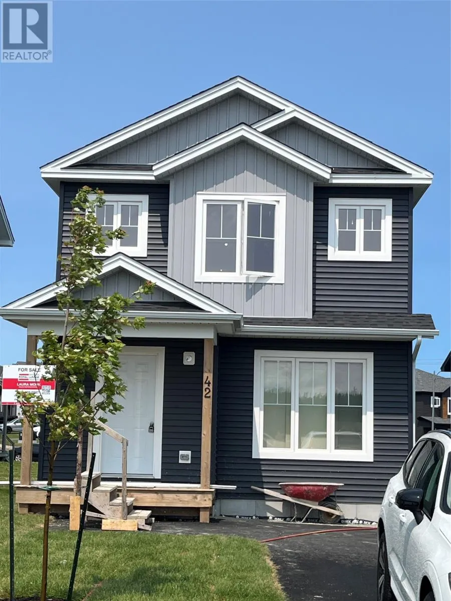 House for rent: 98 Trenton Drive, Paradise, Newfoundland & Labrador A1L 4B8