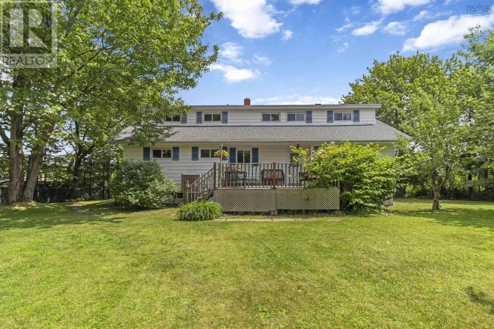 House for rent: 98 Wildwood Boulevard, Dartmouth, Nova Scotia B2W 2M1