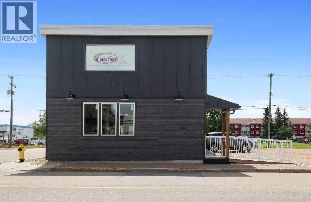 Commercial Mix for rent: 9801 97 Avenue, Grande Prairie, Alberta T8V 0M9
