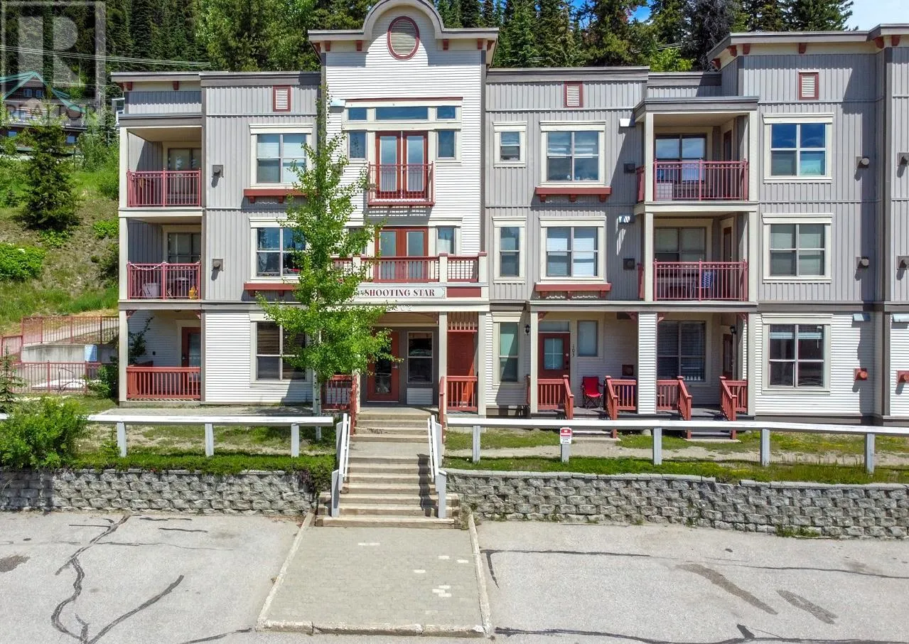 Apartment for rent: 9802 Silver Star Road Unit# 306, Silver Star, British Columbia V1B 3M1