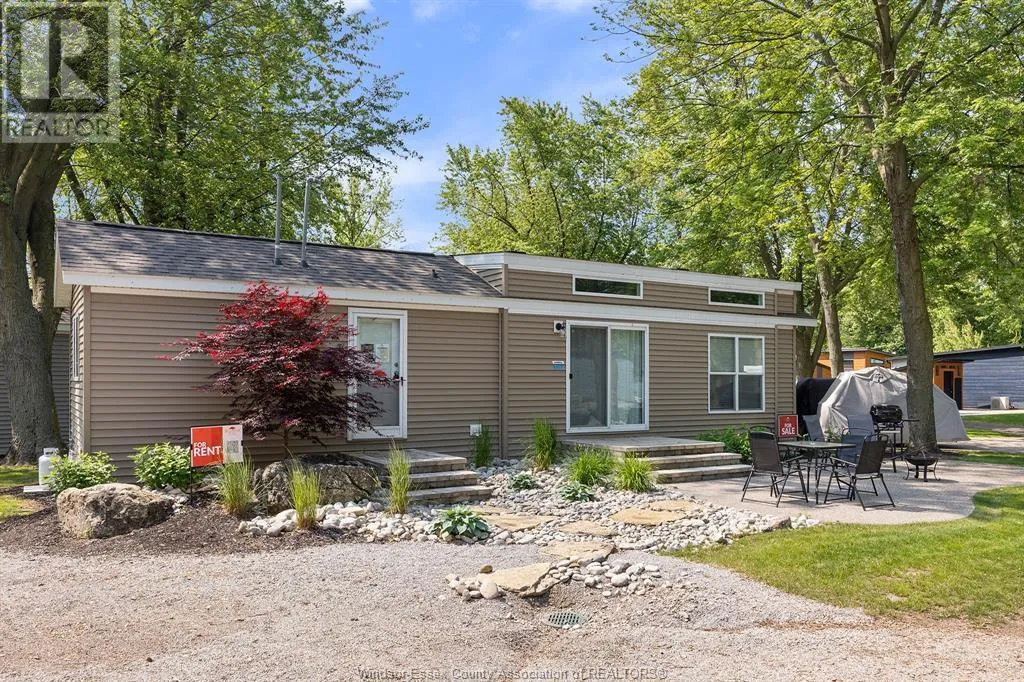 House for rent: 981 County Rd 2 Unit# 529, Lakeshore, Ontario N8L 1B4