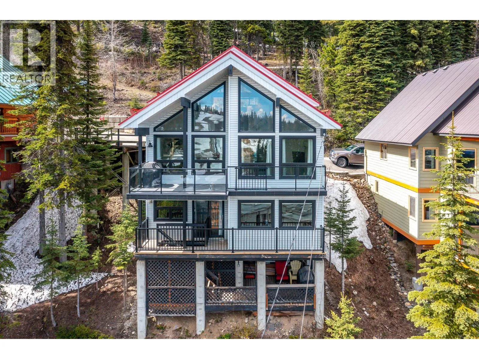 House for rent: 9811 Silver Star Road, Silver Star, British Columbia V1B 0S2