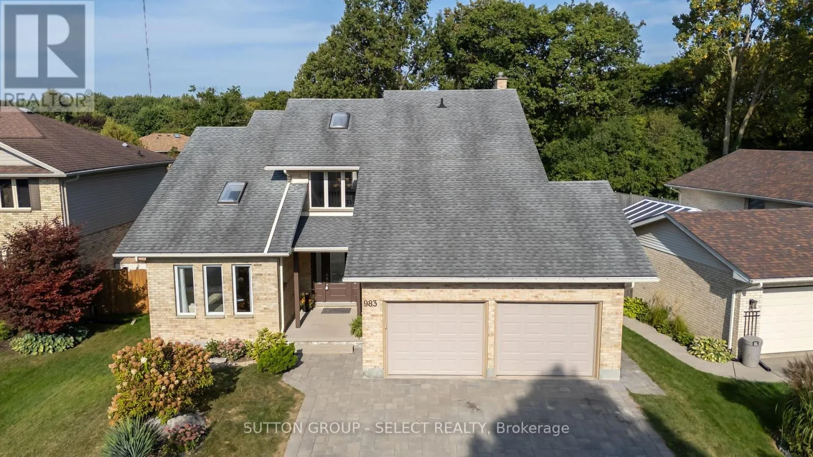 House for rent: 983 Country Club Crescent, London South, Ontario N6C 5R6