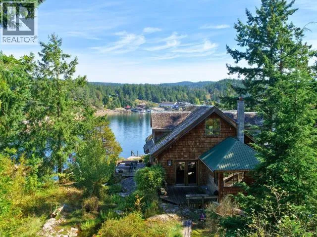 House for rent: 9836 Sevilla Island, Powell River, British Columbia V0N 2G0