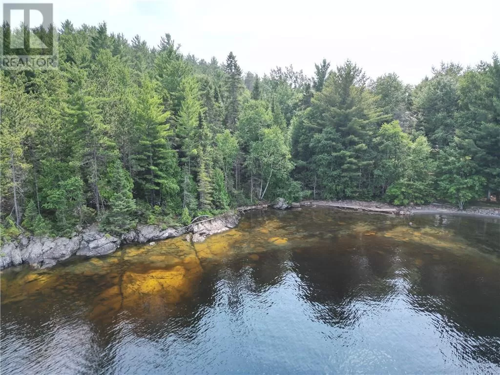 985-b West Bay - Pin #735110201, Garson, Ontario P3L 1V3