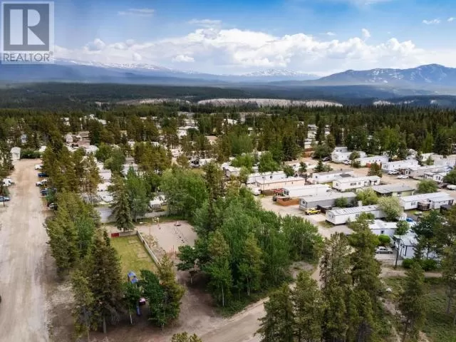 986 Range Road, Whitehorse, Yukon Y1A 4V1