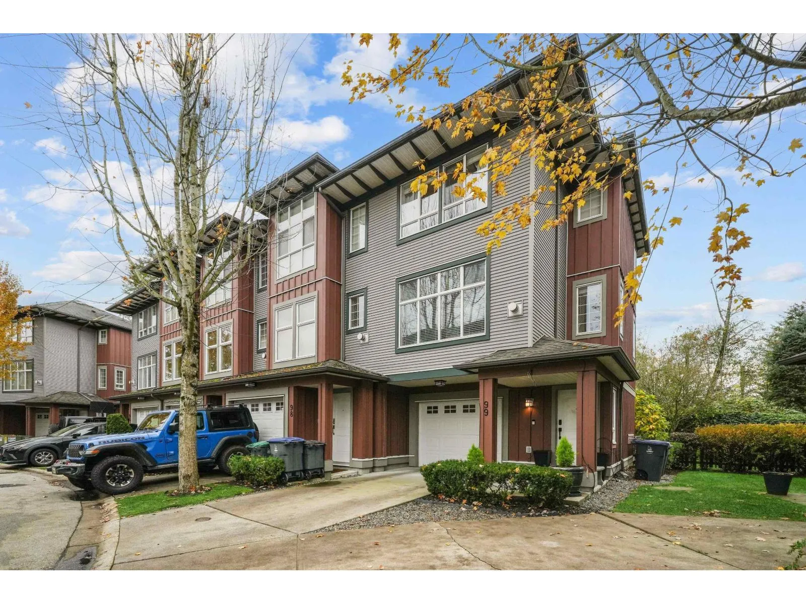 Row / Townhouse for rent: 99 18777 68a Avenue, Surrey, British Columbia V4N 0Z7