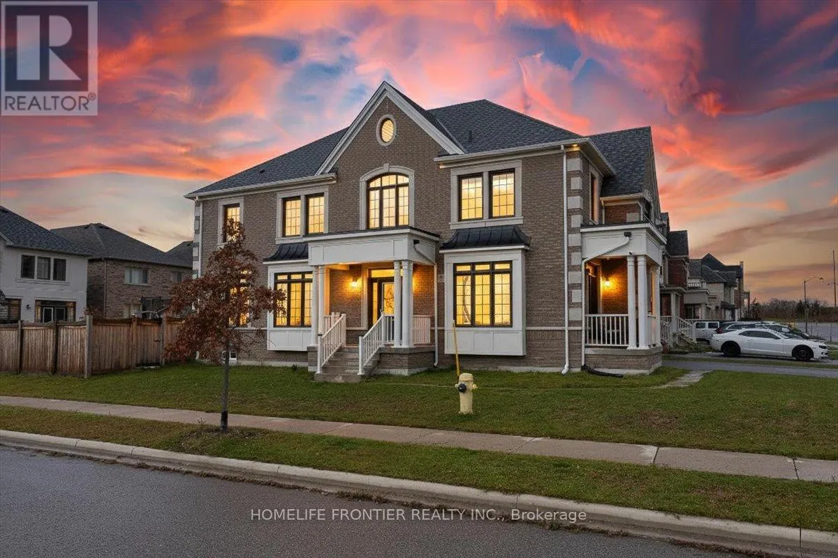 House for rent: 99 Carondale Square, East Gwillimbury, Ontario L9N 0X7