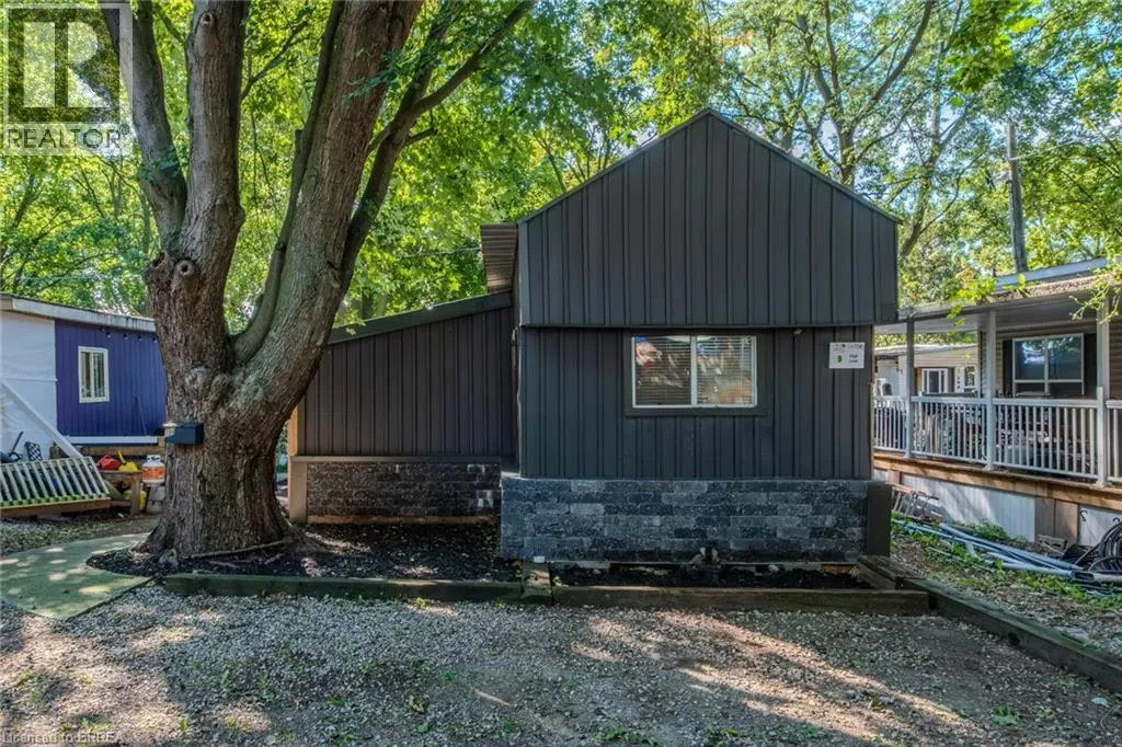 Mobile Home for rent: 99 Fourth Concession Road Unit# 196, Burford, Ontario N0E 1A0