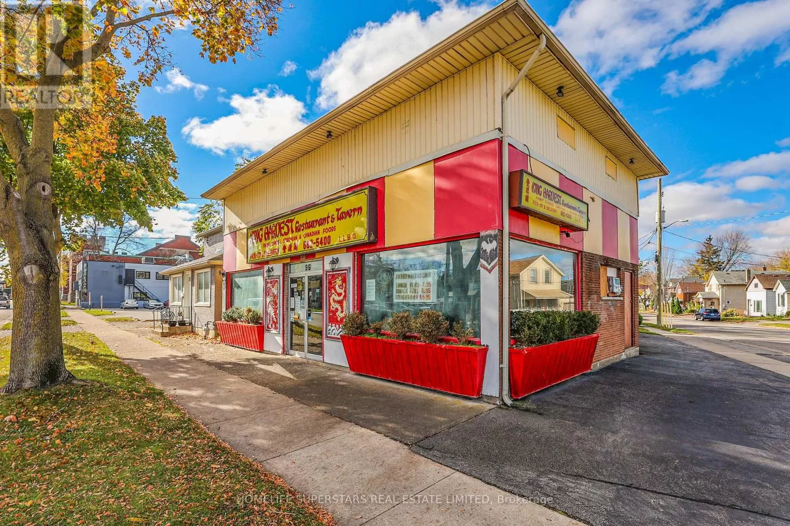 99 Lake Street, St. Catharines, Ontario L2R 5X5