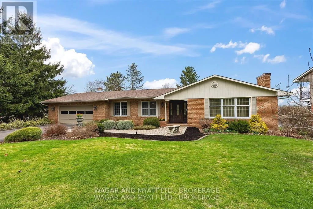 House for rent: 99 River Road, Greater Napanee, Ontario K7R 3H3