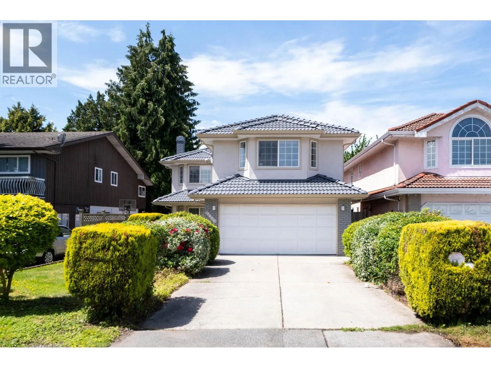 House for rent: 9900 Patterson Road, Richmond, British Columbia V6X 1R2