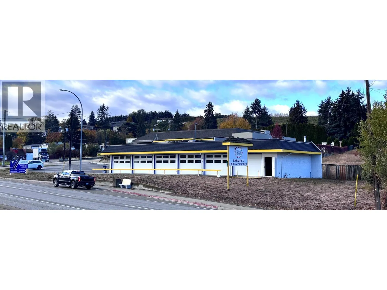 Retail for rent: 9918 Highway 97 Highway, Lake Country, British Columbia V4V 1V7