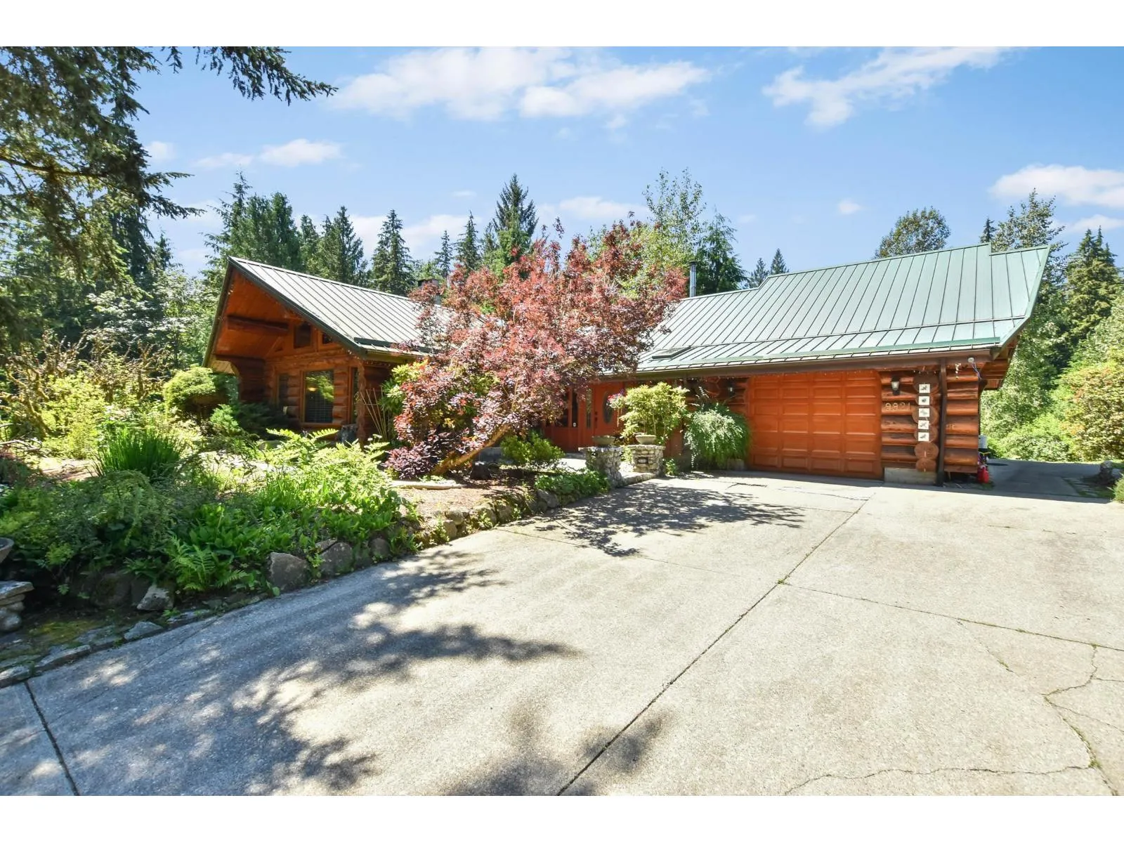 House for rent: 9921 Watt Street, Mission, British Columbia V2V 0B6